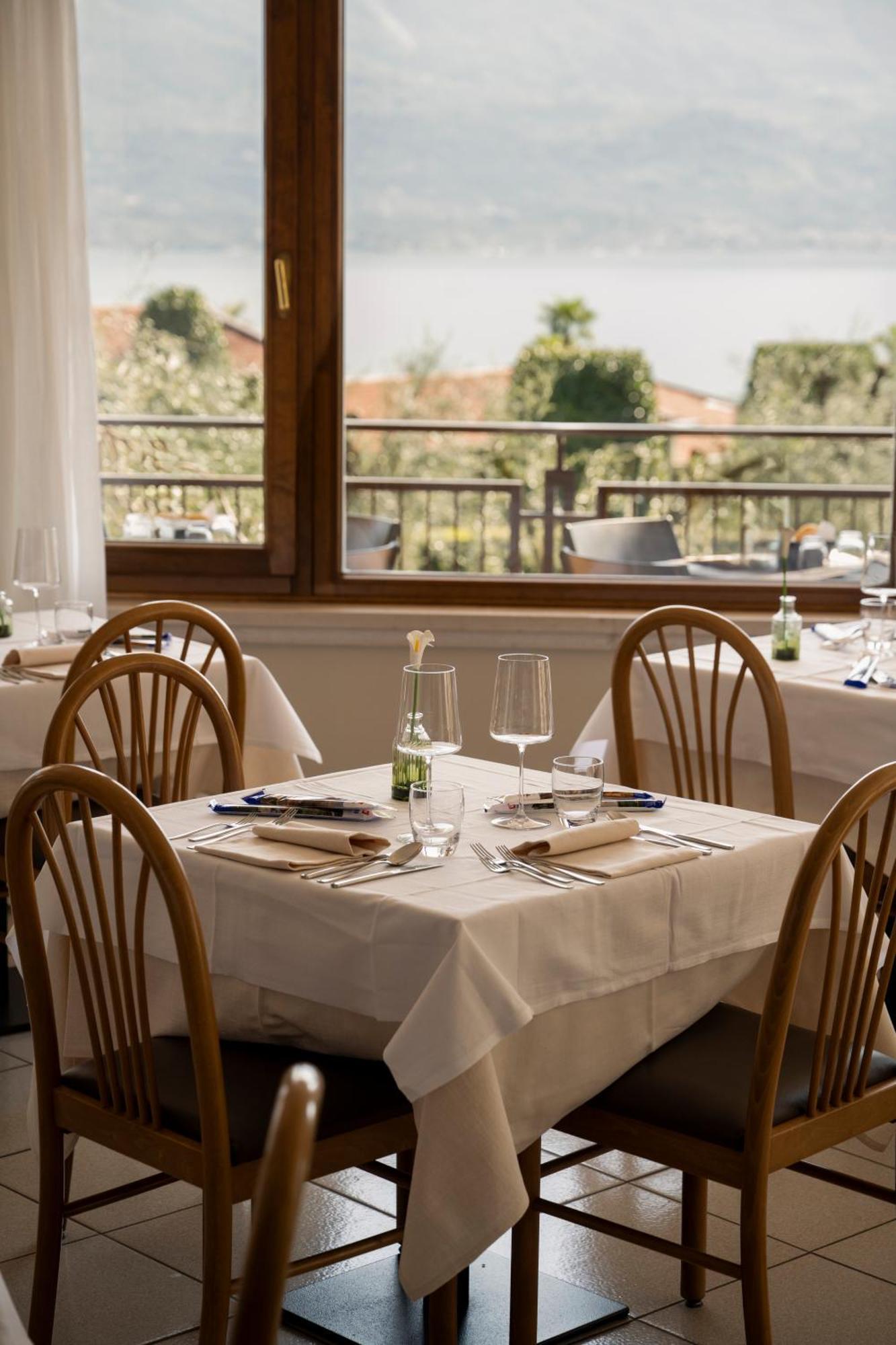 Hotel Coste Limone sul Garda Bagian luar foto