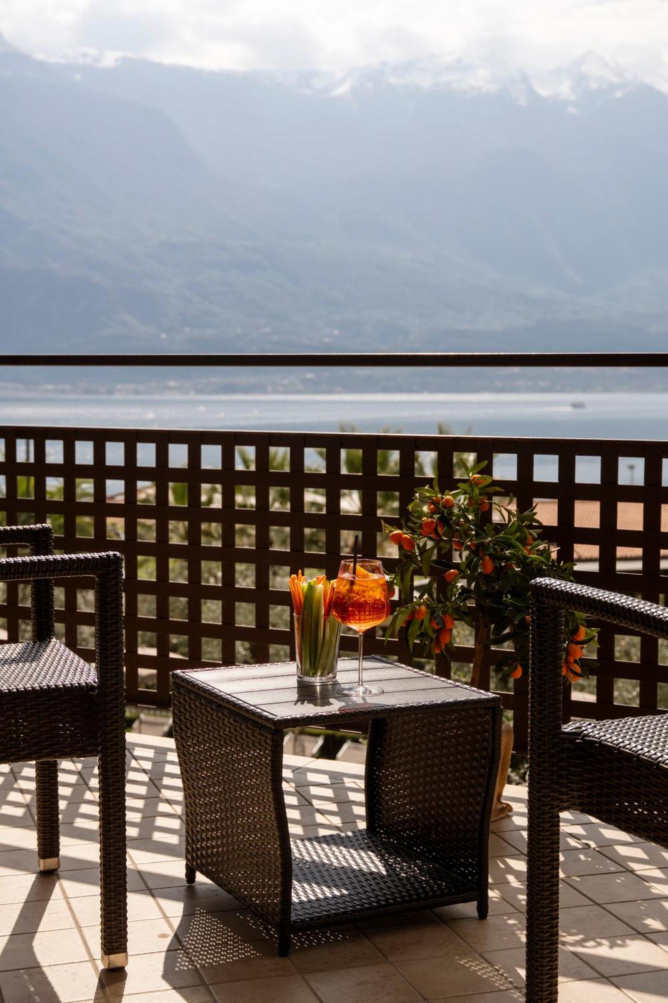 Hotel Coste Limone sul Garda Bagian luar foto