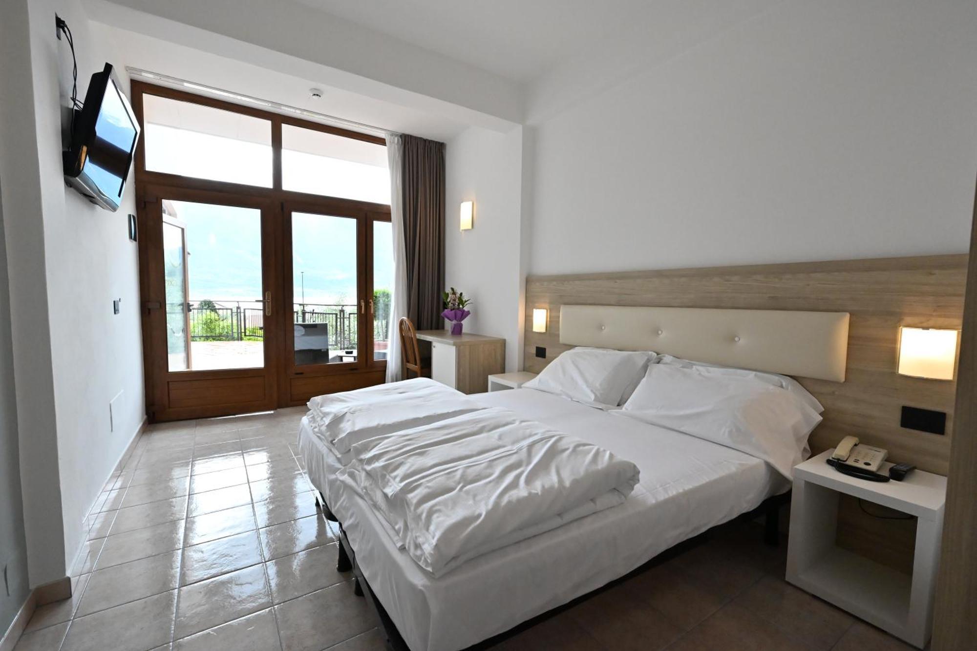 Hotel Coste Limone sul Garda Bagian luar foto