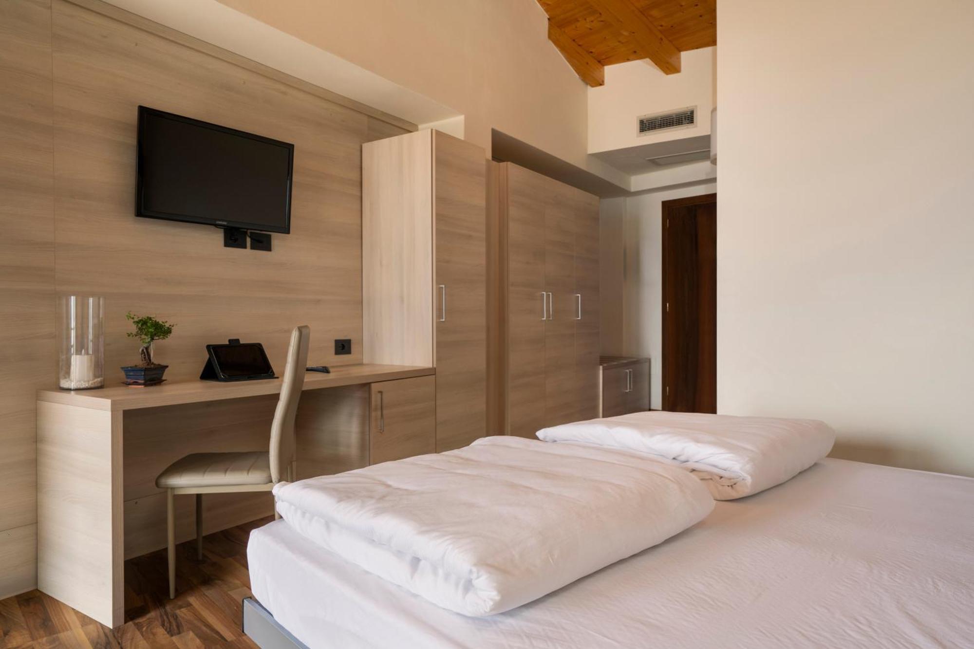 Hotel Coste Limone sul Garda Bagian luar foto